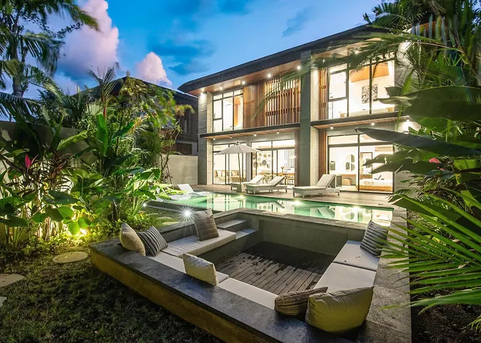 Designer 5br Villa, 400m To Beach With Nature View * Canggu