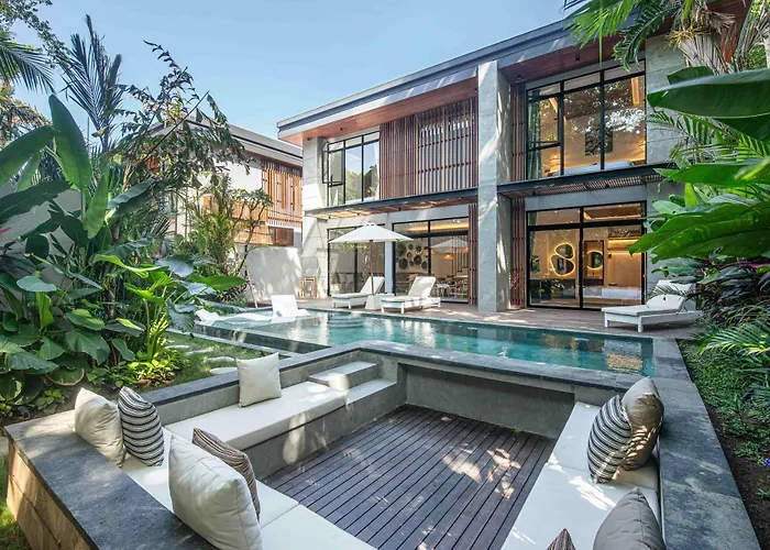 Designer 5Br Villa, 400M To Cafe Del Mar بيت للعطل *