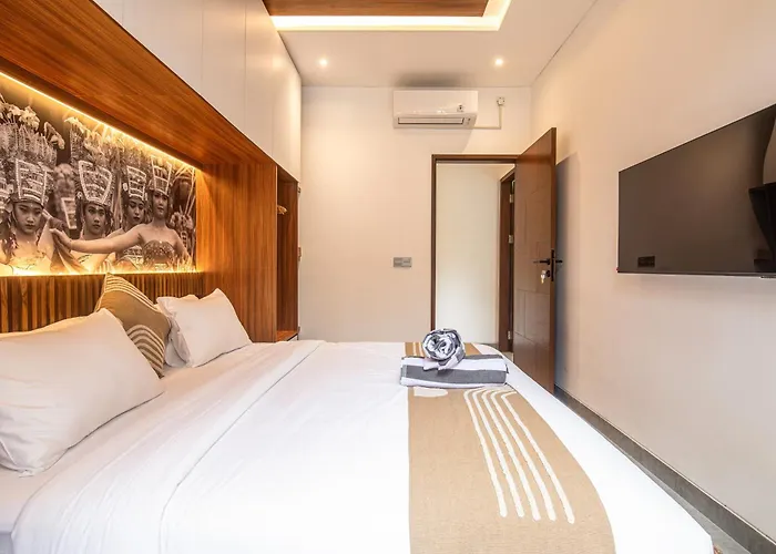 Designer 5Br Villa, 400M To Cafe Del Mar بيت للعطل