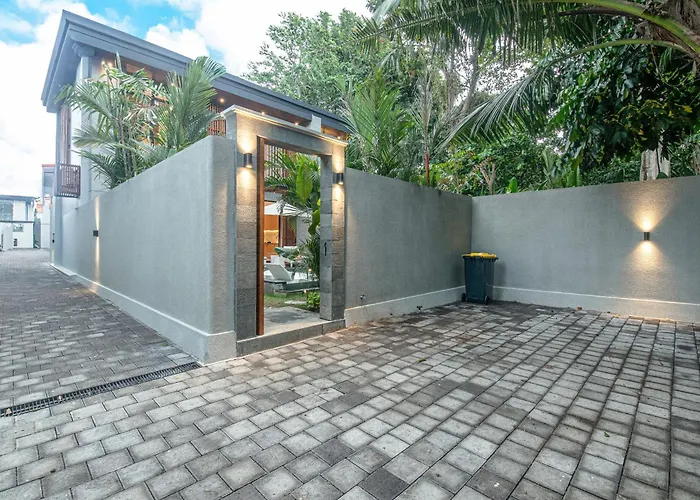 Ferienhaus Designer 5br Villa, 400m To Beach With Nature View